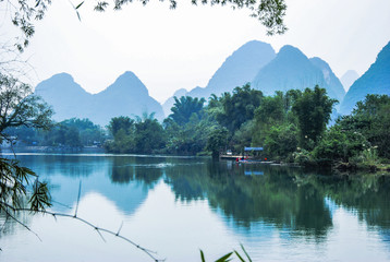 希望疫情早日结束的说说(希望疫情早日结束的文案)